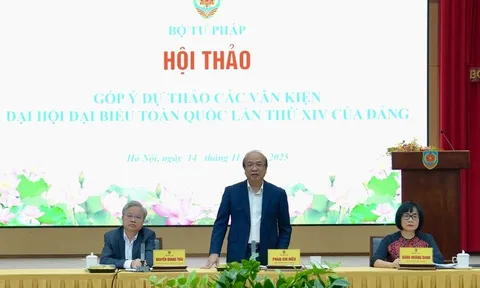 Bảo đảm mọi quyền lực được kiểm soát chặt chẽ bằng Hiến pháp và pháp luật