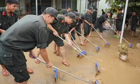 Nghị quyết của Chính phủ về các giải pháp khắc phục hậu quả thiên tai, phục hồi sản xuất tại các địa phương khu vực miền Trung
