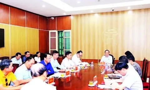 Trách nhiệm tiếp dân và xử lý kiến nghị của công dân