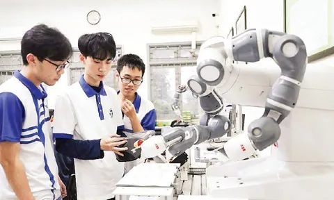 Tạo đột phá phát triển giáo dục, đào tạo