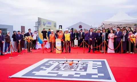Lần đầu tiên triển khai thiết bị bay không người lái vận chuyển trong y tế