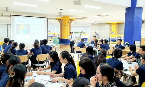 Đổi mới đào tạo giáo viên trong bối cảnh chuyển đổi số và AI