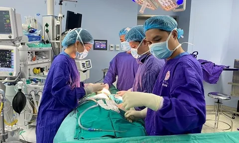 Hệ lụy khôn lường từ biến chứng áp xe sau tiêm chất làm đầy