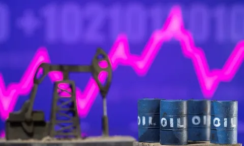 Giá xăng dầu hôm nay (23-2): Kỳ vọng tăng