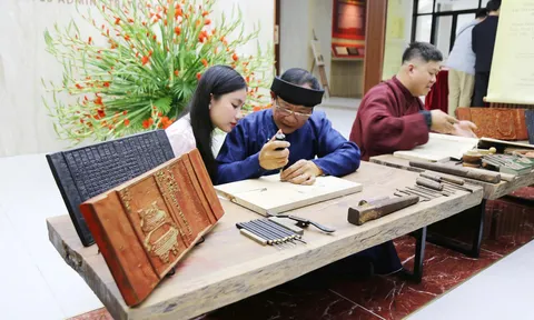 Đưa Châu bản, Mộc bản triều Nguyễn đến gần công chúng qua không gian trải nghiệm tương tác