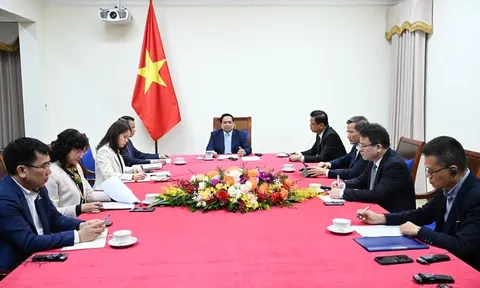 Thủ tướng Phạm Minh Chính điện đàm với Thủ tướng Qatar: Sẵn sàng hợp tác chặt chẽ nhằm góp phần ổn định năng lượng tại Việt Nam