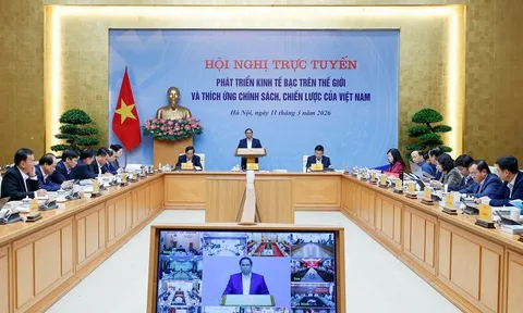 Thủ tướng chủ trì Hội nghị về phát triển 'kinh tế bạc'