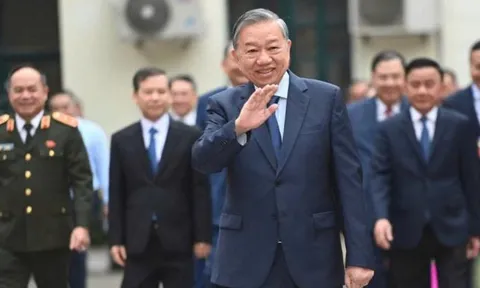 Tổng Bí thư Tô Lâm dự Ngày hội toàn dân, thực hiện quyền công dân tại điểm bầu cử phường Ba Đình, Hà Nội