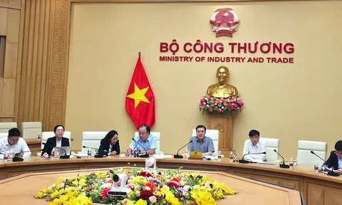 Hoàn thiện hành lang pháp lý cho thị trường giao dịch hàng hóa phái sinh