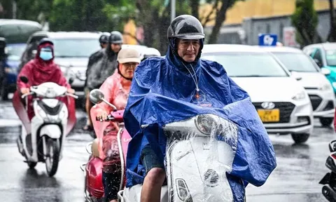 Thời tiết hôm nay (2-4): Bắc Bộ mưa rào, Nam Bộ nắng nóng