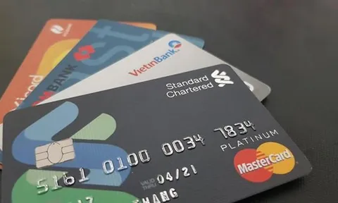 Cho thuê tài khoản ngân hàng là tiếp tay cho tội phạm