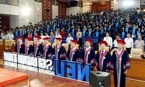 Ban hành quy định chuẩn nghề nghiệp giảng viên đại học