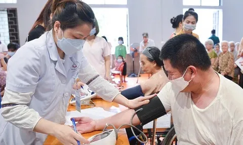 Đề xuất phân cấp thực hiện nhiệm vụ lĩnh vực bảo trợ xã hội thuộc thẩm quyền của Bộ Y tế