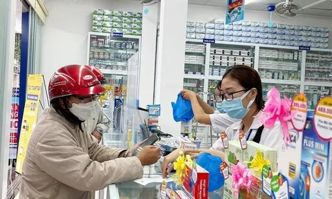 Bộ Y tế yêu cầu công khai giá thuốc và dịch vụ y tế, ngăn đầu cơ, găm hàng