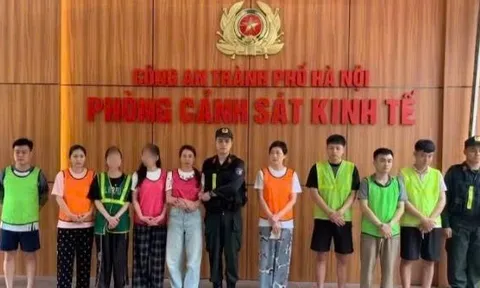 Hà Nội triệt phá ổ nhóm thu thập trái phép thông tin cá nhân người khác mở tài khoản ngân hàng bán thu lợi bất chính