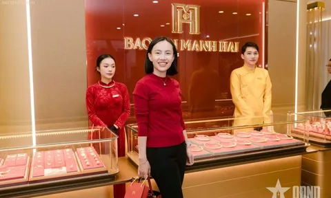 Giá vàng hôm nay (18-4): Giá vàng trong nước và thế giới tăng, giảm trái chiều