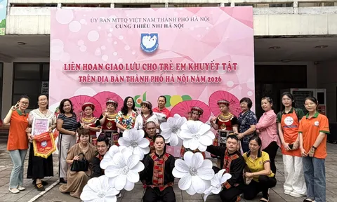 Thắp sáng ước mơ, khơi dậy nghị lực cho trẻ em khuyết tật Thủ đô