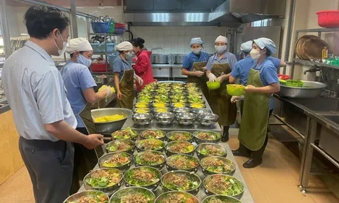 Yêu cầu truy xuất nguồn gốc thực phẩm sau vụ 25 trường hợp nghi ngộ độc thực phẩm tại TP Hồ Chí Minh