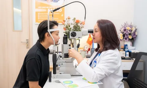 Xây dựng hệ sinh thái công nghệ đồng bộ để cá nhân hóa điều trị tật khúc xạ