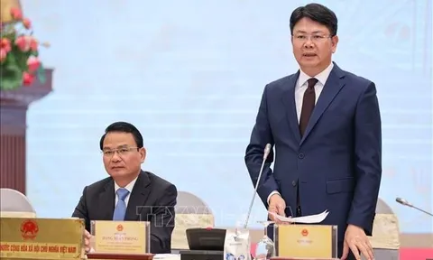 Họp báo Chính phủ thường kỳ: Cắt giảm thực chất thủ tục hành chính, quy định kinh doanh