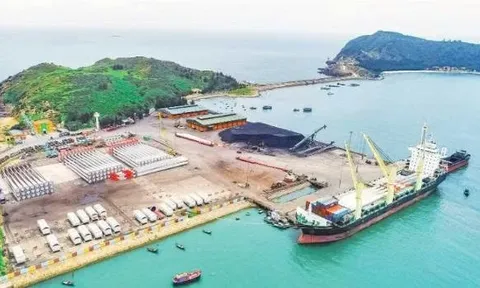 Tăng cường xử phạt, siết chặt khắc phục hậu quả vi phạm trong lĩnh vực hàng hải