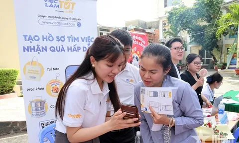 Đưa việc làm đến gần sinh viên, lao động trẻ