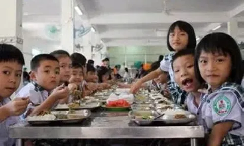 Phát triển toàn diện thể chất, trí tuệ của thế hệ trẻ