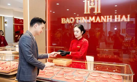 Giá vàng hôm nay (8-6): Dự báo tiếp tục giảm