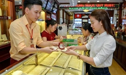 Giá vàng hôm nay (11-6): Lao dốc