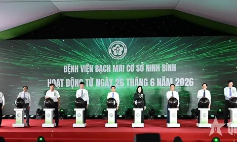Bệnh viện Bạch Mai cơ sở Ninh Bình chính thức hoạt động: Đưa dịch vụ y tế chất lượng cao đến gần hơn với người dân