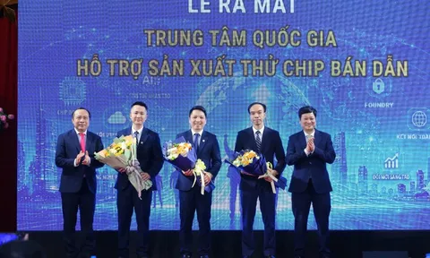 Ra mắt Trung tâm quốc gia hỗ trợ sản xuất thử chip bán dẫn đầu tiên của Việt Nam