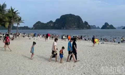 Cấp cứu làn da bị cháy nắng sau kỳ nghỉ ở biển