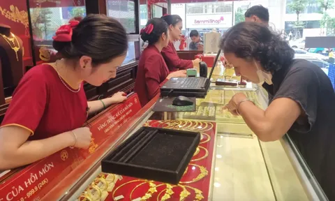 Giá vàng hôm nay (30-6): Đồng loạt giảm