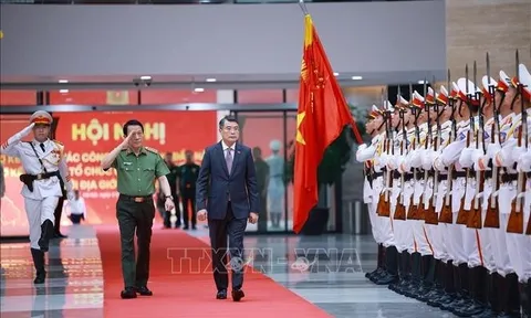 Thủ tướng Lê Minh Hưng: Cần gắn bảo đảm an ninh với mở rộng không gian phát triển đất nước