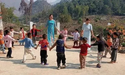 Cơ cấu lại mạng lưới trường lớp và thí điểm mô hình trường học quy mô lớn
