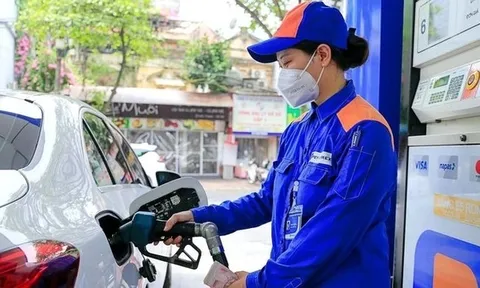 Bộ Công Thương thông tin về giá bán và nghị định mới về kinh doanh xăng dầu