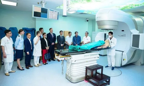 Khai trương mô hình đào tạo xạ trị - xạ phẫu đầu tiên tại Việt Nam