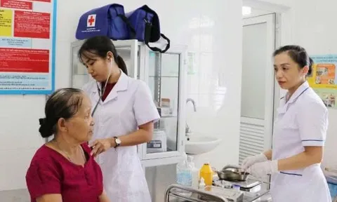 Xử lý bất cập cho trạm y tế tuyến xã