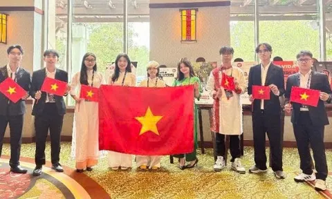 Đội tuyển Việt Nam giành huy chương vàng tin học văn phòng thế giới