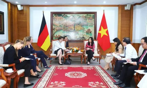 Đẩy mạnh hợp tác trên các lĩnh vực văn hoá, thể thao và du lịch giữa Việt Nam - Đức