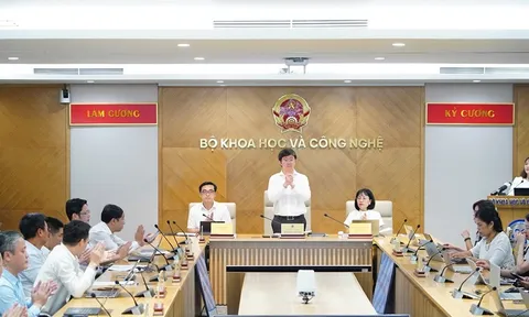 Thúc đẩy khoa học, công nghệ, đổi mới sáng tạo và chuyển đổi số