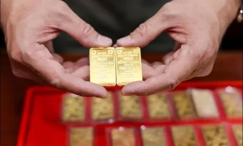 Giá vàng hôm nay (3-8): Vàng miếng SJC và vàng nhẫn bán ngang giá