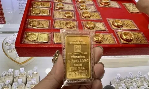 Giá vàng hôm nay (6-8): Tăng mạnh