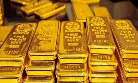 Giá vàng hôm nay (12-8): Giá vàng miếng giảm, giá vàng nhẫn DOJI tăng vọt