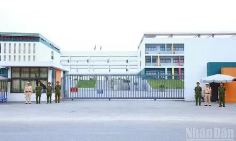 Hồ sơ xét tuyển đại học của các thí sinh Tuyên Quang được xử lý riêng thế nào sau thi lại?