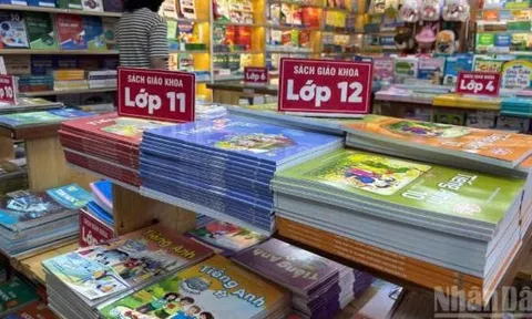 Tiếp tục tăng cường nguồn cung, in bổ sung sách giáo khoa, sách bài tập để phát hành theo nhu cầu thực tế