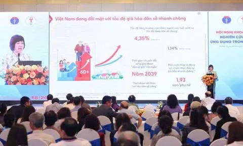 Cách tiếp cận mới trong ứng phó gánh nặng kép sức khỏe và già hóa dân số nhanh