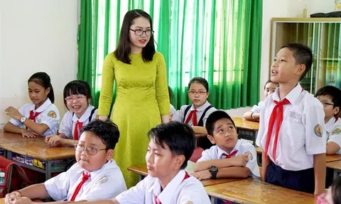 Phó Thủ tướng yêu cầu chấm dứt tình trạng thiếu giáo viên trong năm học 2026 - 2027