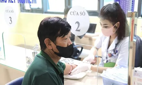 Bổ sung các chính sách đãi ngộ nhân lực y tế