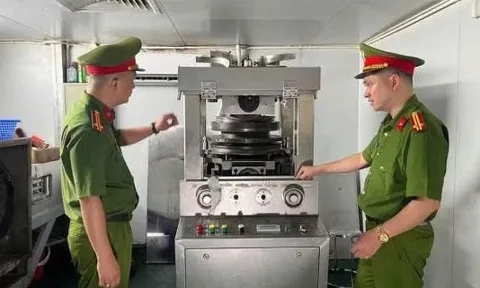 Hàng triệu viên sủi bị thu giữ: Chuyên gia cảnh báo gì về thành phần trên nhãn?